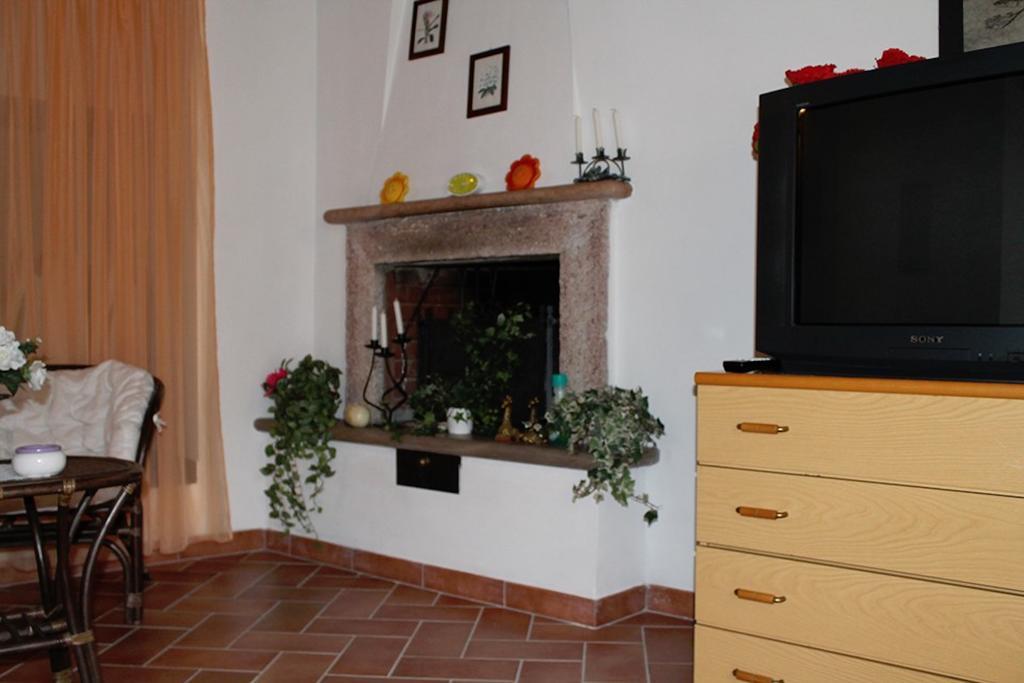 Casa Vacanze In Borgo Monteverdi Marittimo Zewnętrze zdjęcie