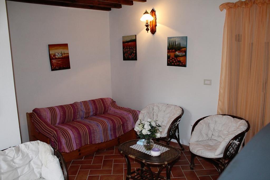 Casa Vacanze In Borgo Monteverdi Marittimo Zewnętrze zdjęcie